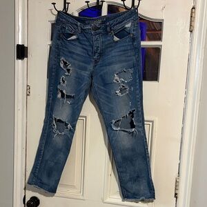 American eagle tomgirl jeans